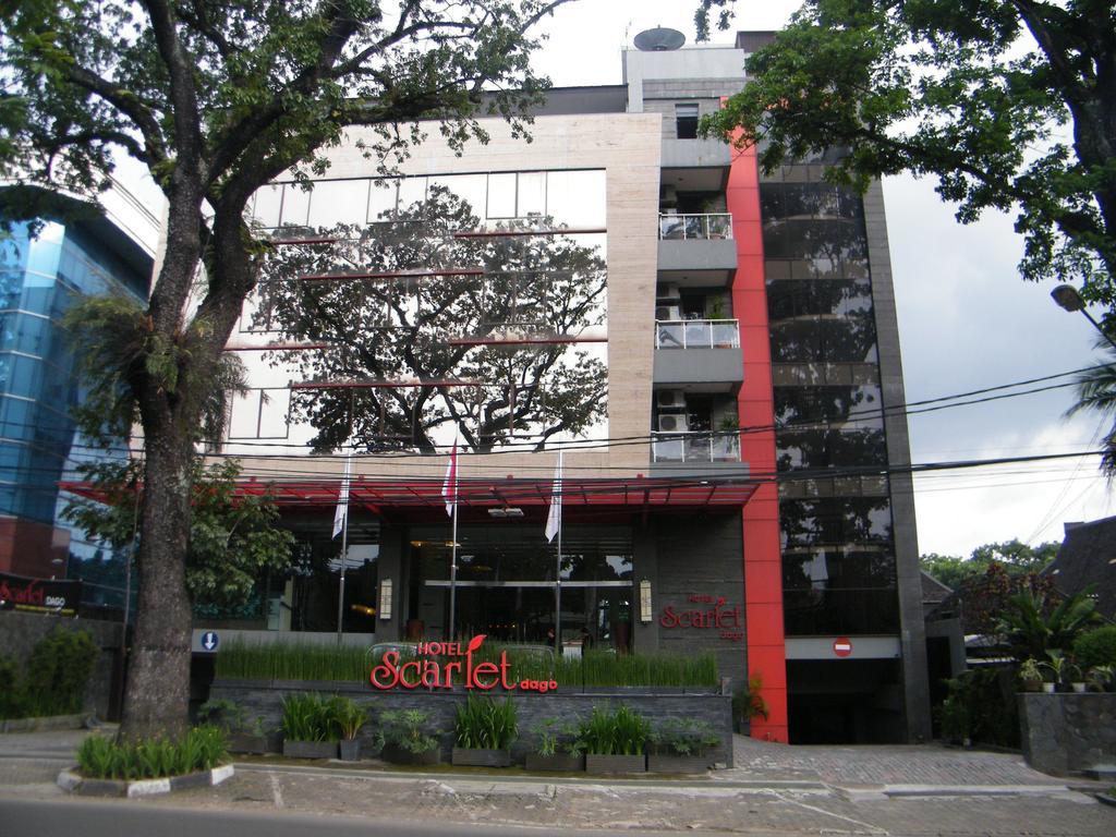 Scarlet Dago Hotel Бандунг Екстериор снимка