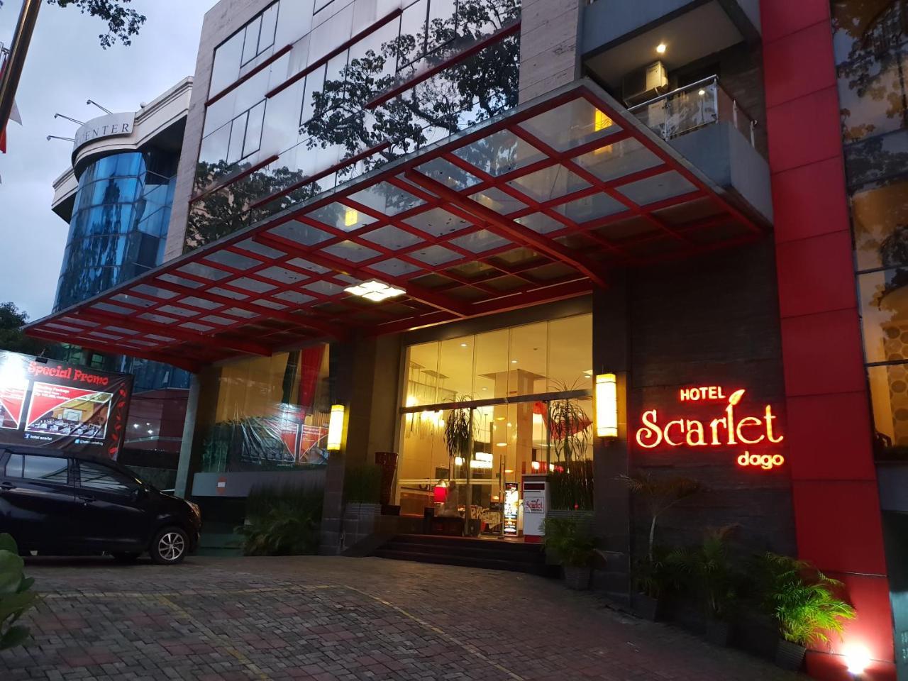 Scarlet Dago Hotel Бандунг Екстериор снимка