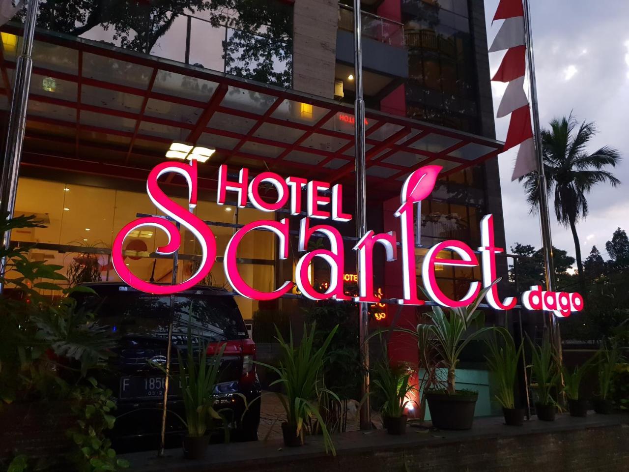 Scarlet Dago Hotel Бандунг Екстериор снимка
